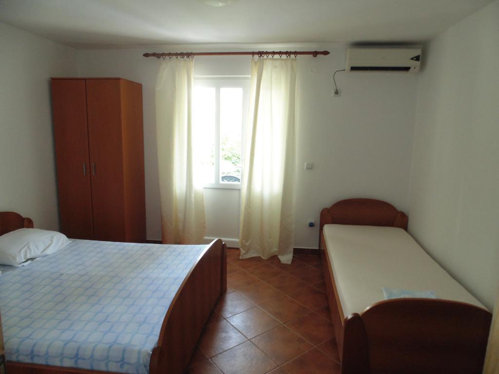 Apartments Macaso Bar Exterior photo