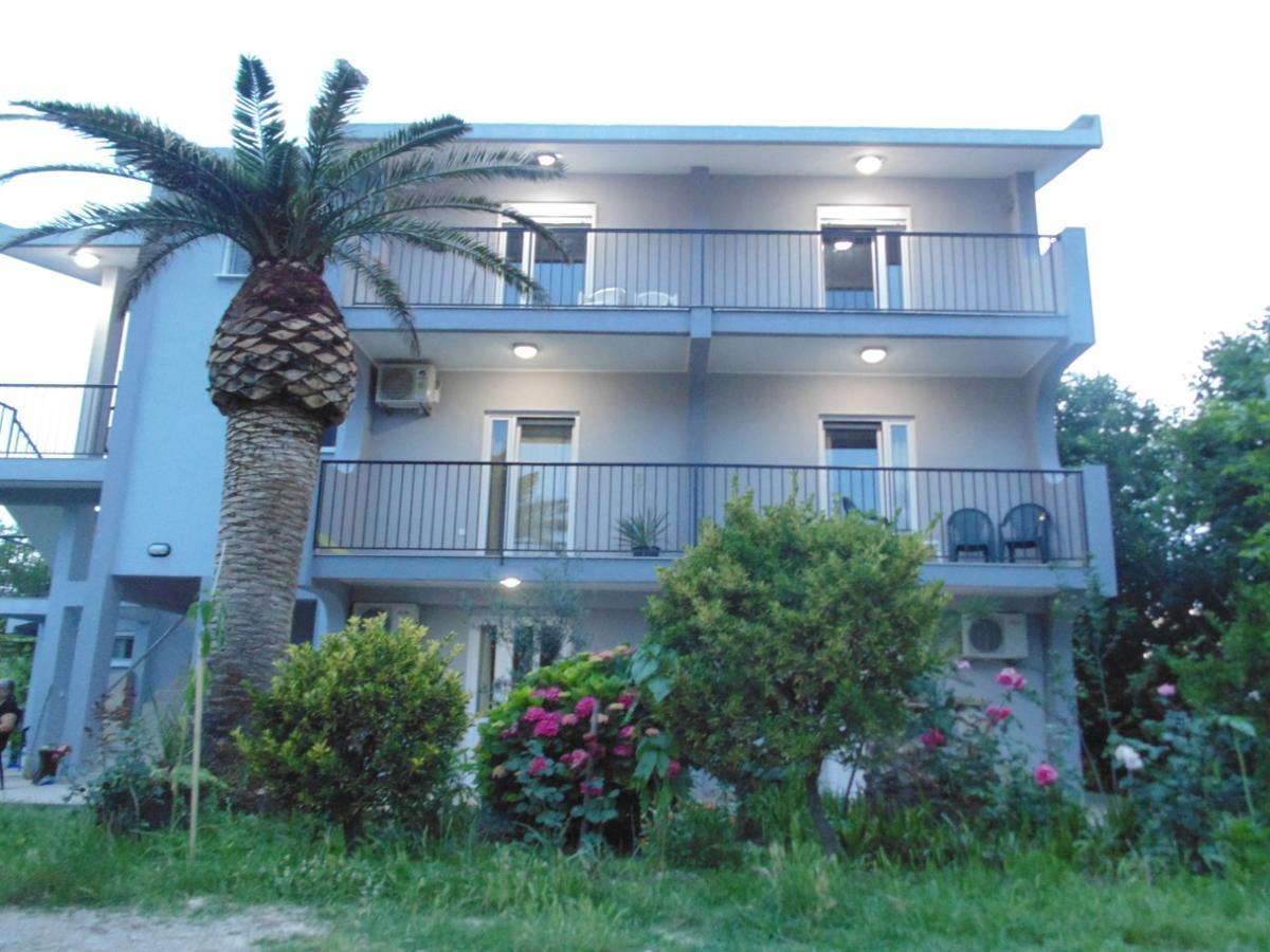Apartments Macaso Bar Exterior photo