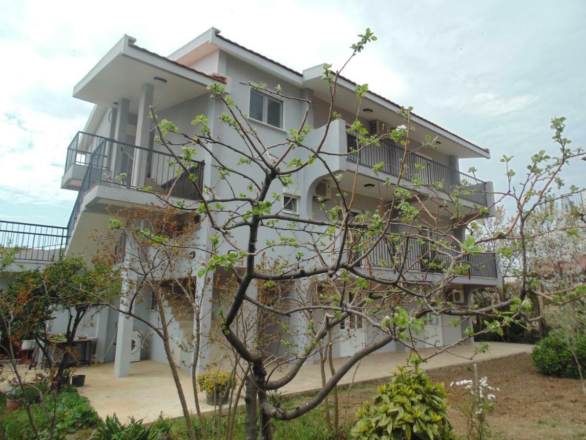 Apartments Macaso Bar Exterior photo